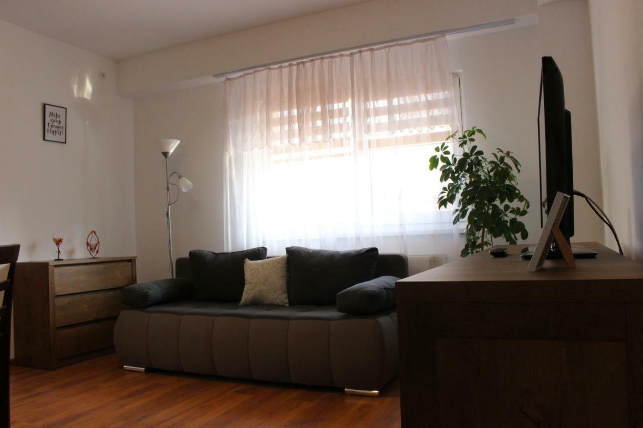 Still Apartament Craiova Luaran gambar