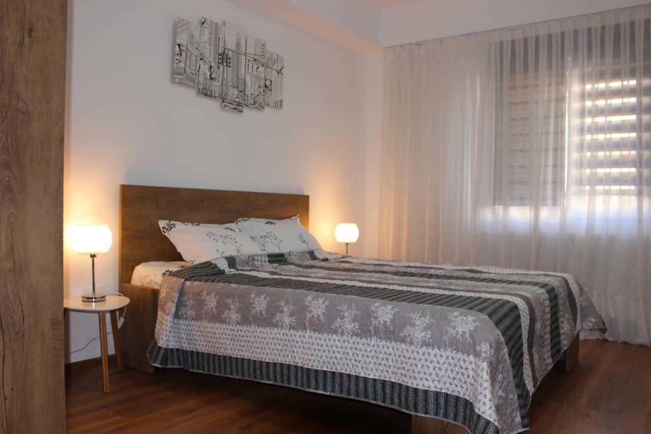 Still Apartament Craiova Luaran gambar